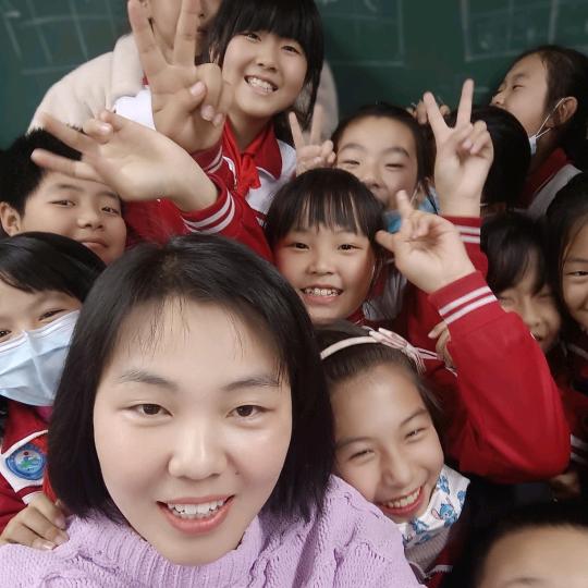 弘学托管