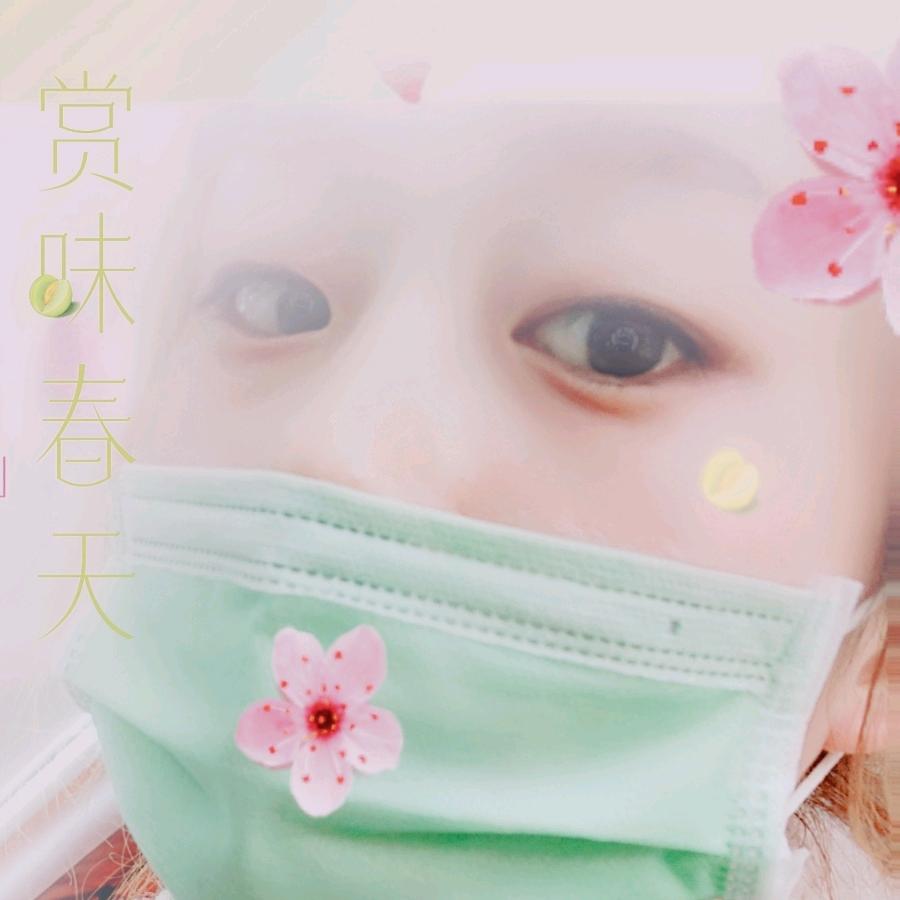 白潭百盛名店行政街路北～小美女