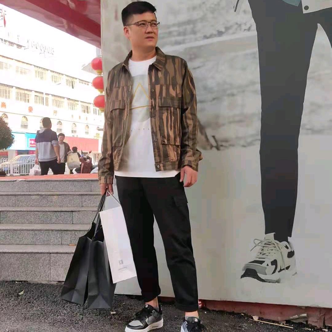 铜陵小哥