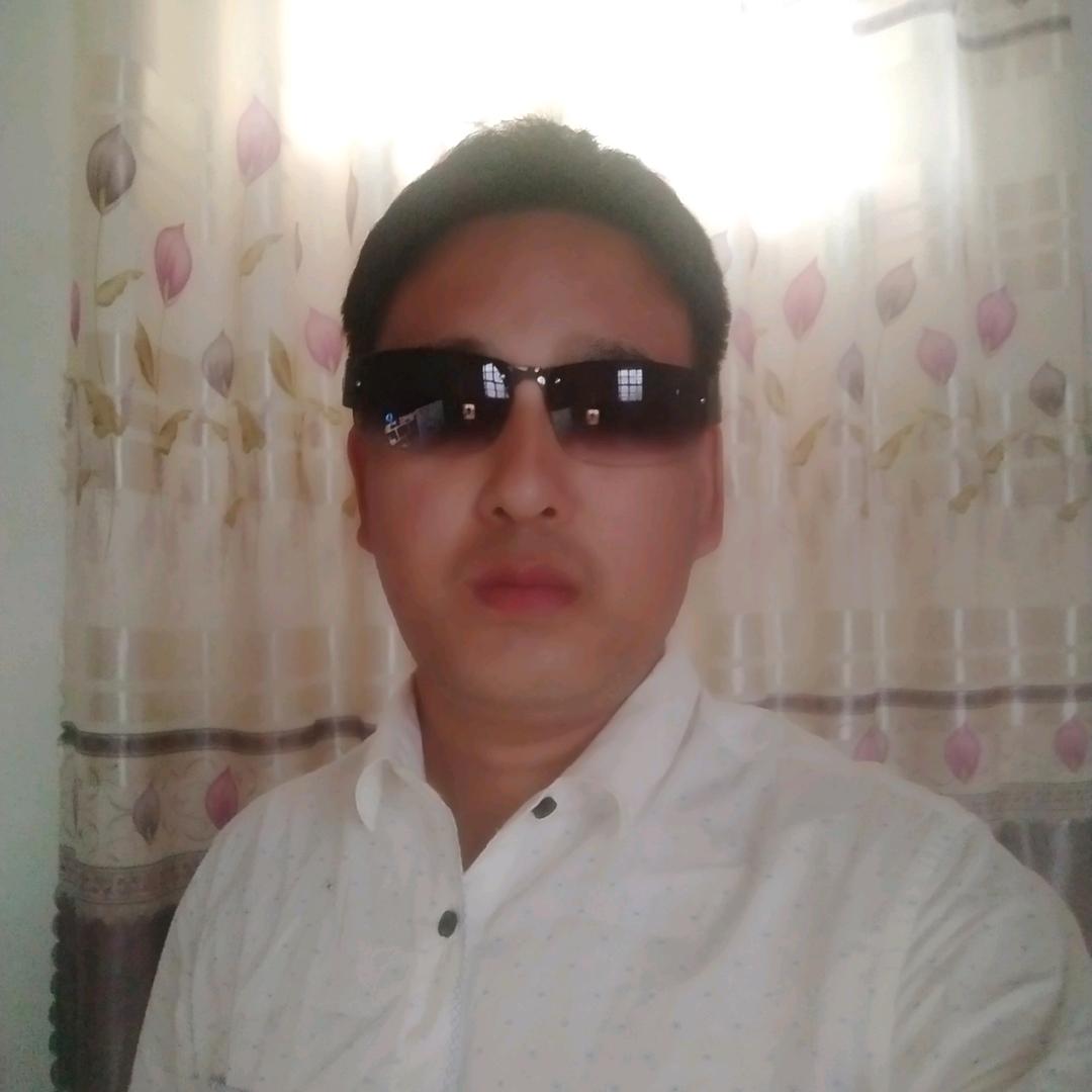 愛一直在，文哥，，，，，