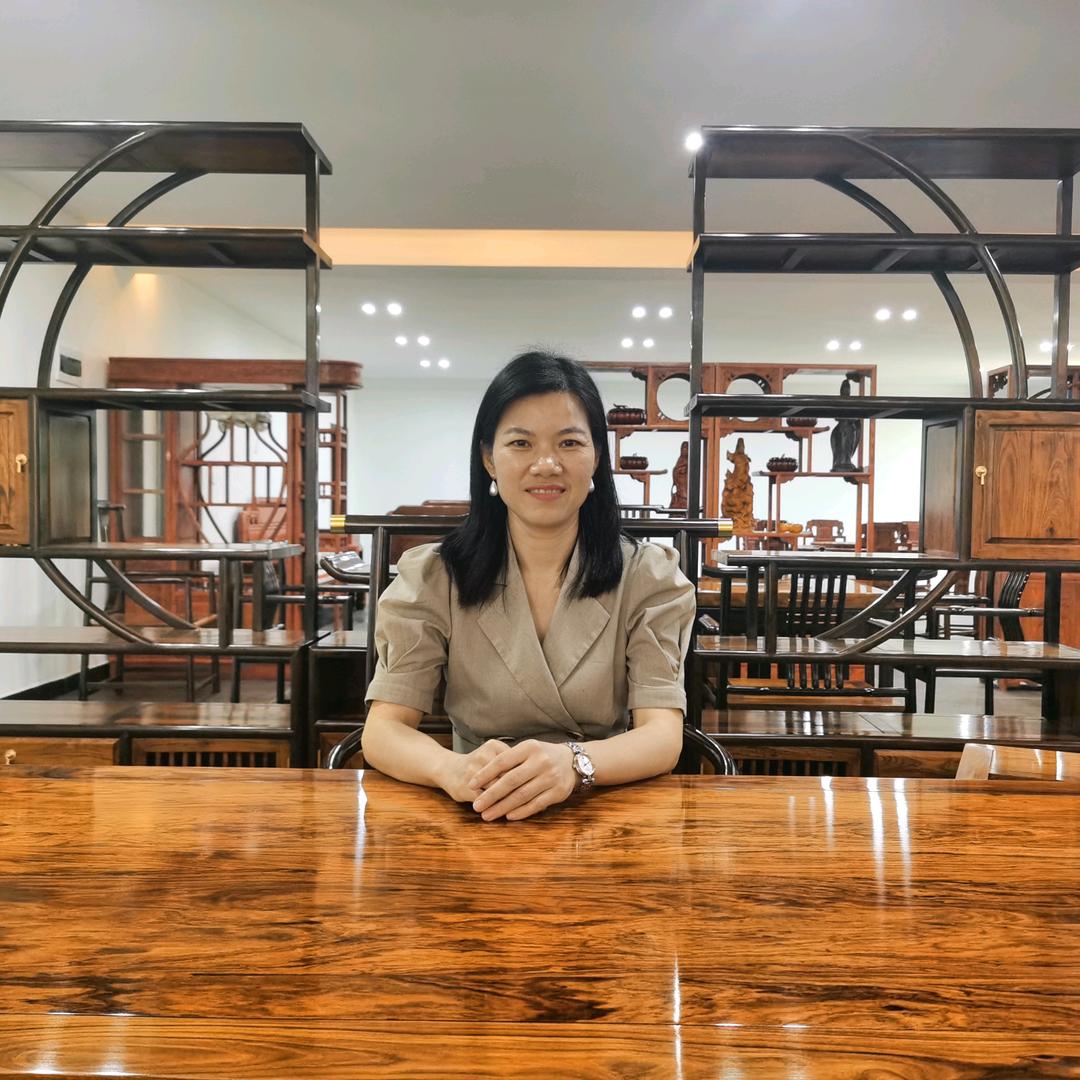 华辉茶台