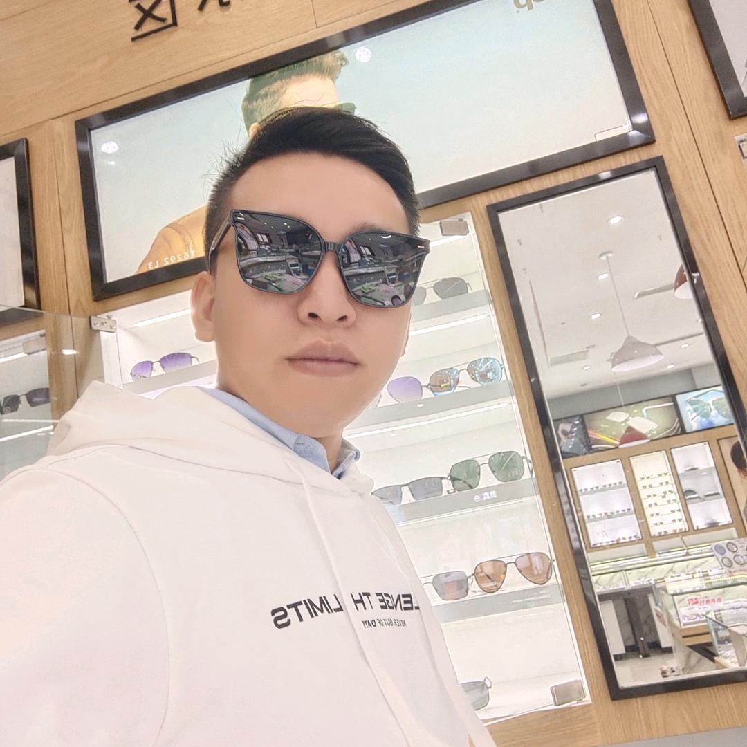 别闹，快到碗里来