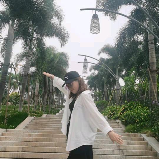 小向，《请勿连赞》