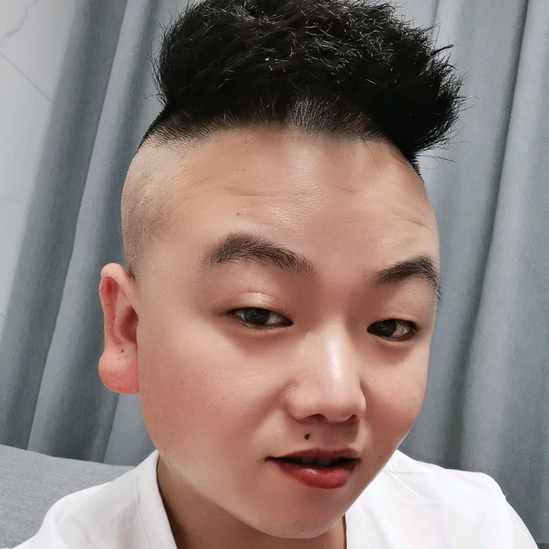 爱蕾千娇秀服饰工厂