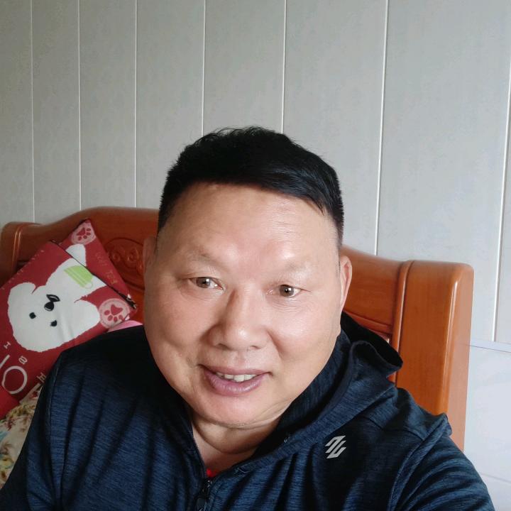爱玩