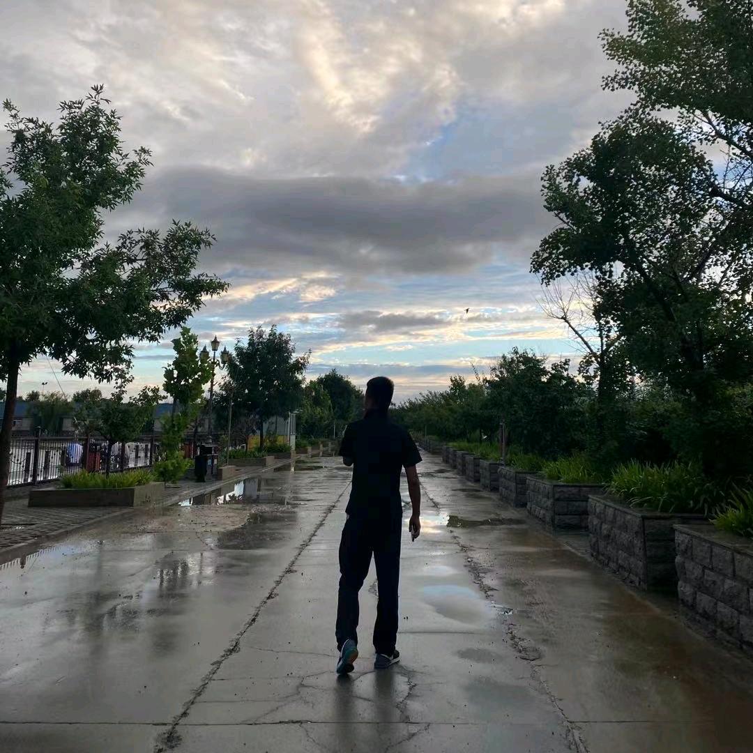 志飞月亮馍官方号