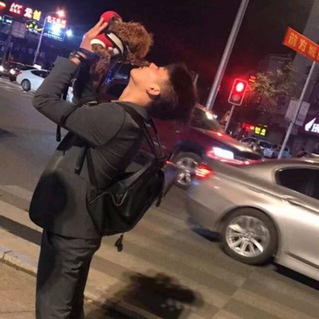 干挖机的小严同学