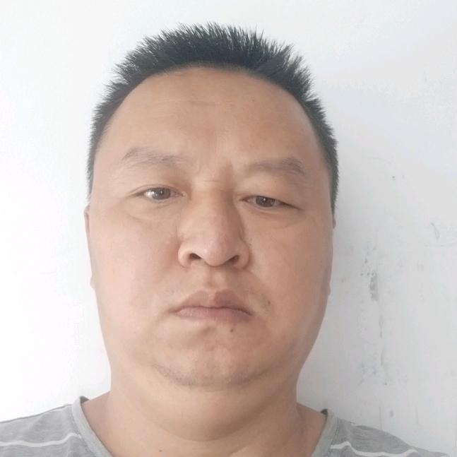 自春，做缅甸翡翠