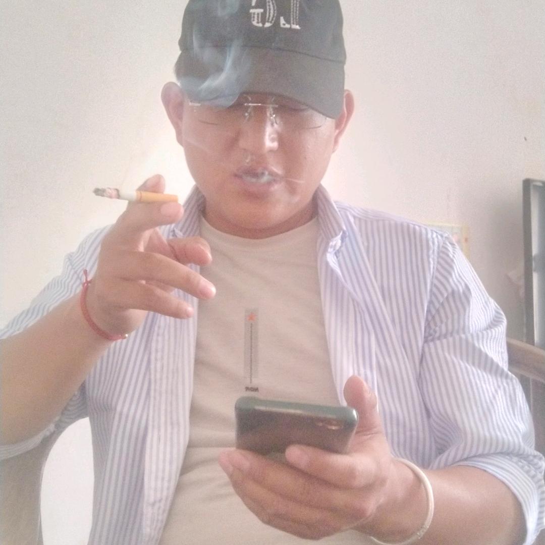 ㄣ愛妳ヾ 僅泚洏巳"