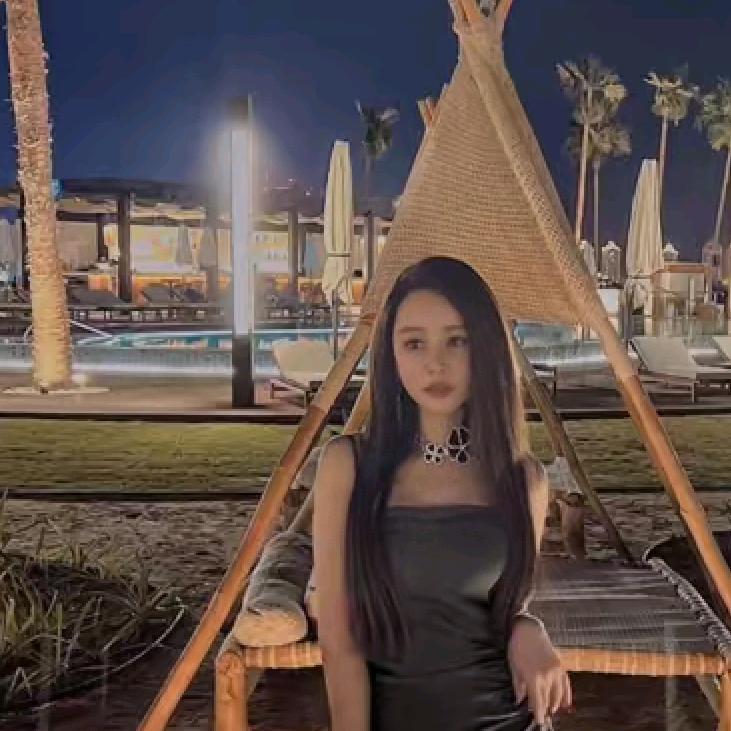 夜色美人。