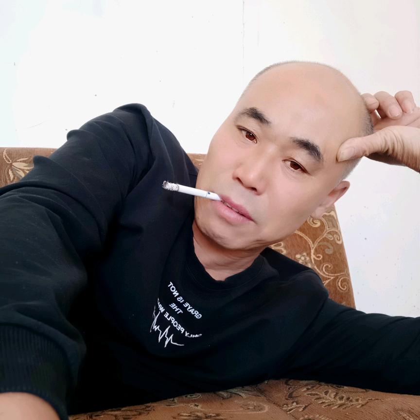 快乐的六哥设备搬运