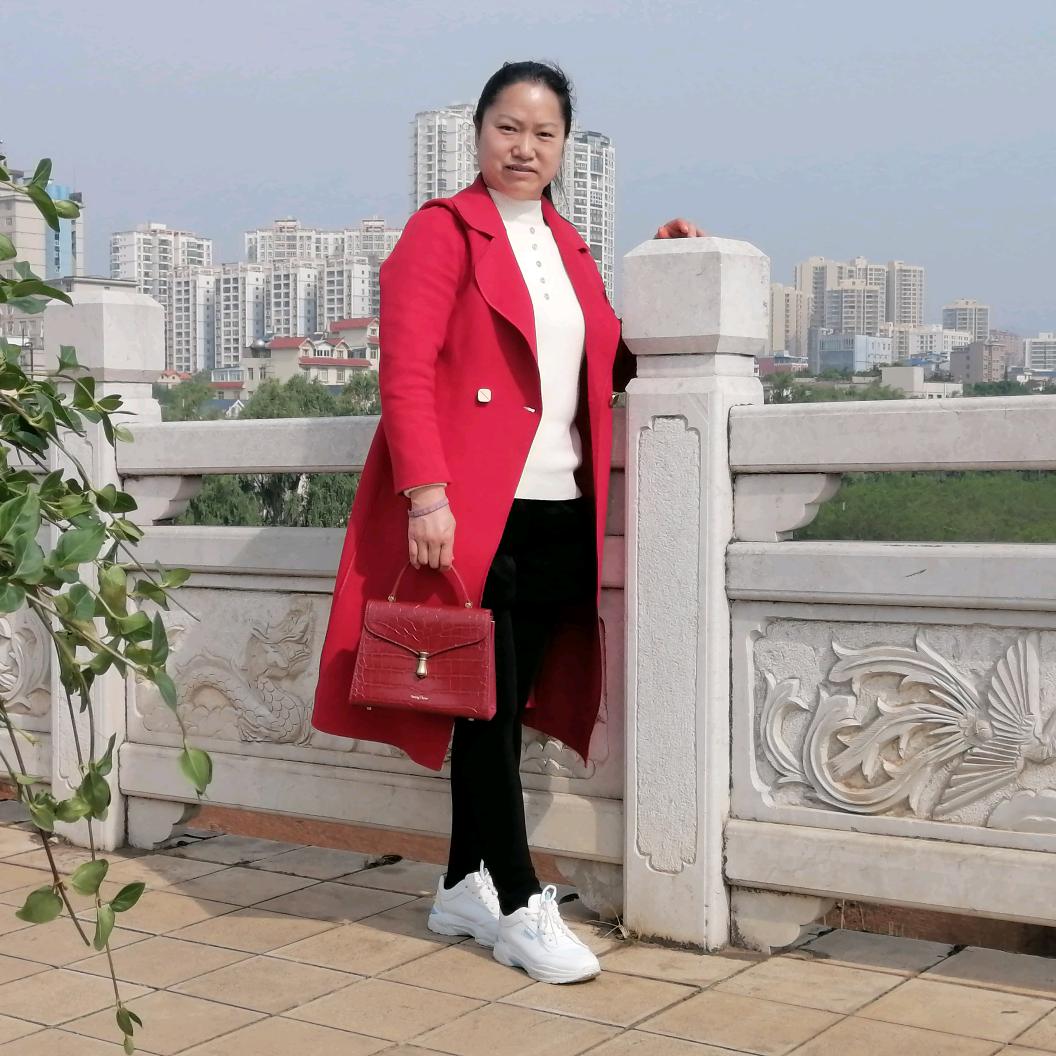 菊花姐！昆明市盘龙区万德小吃店