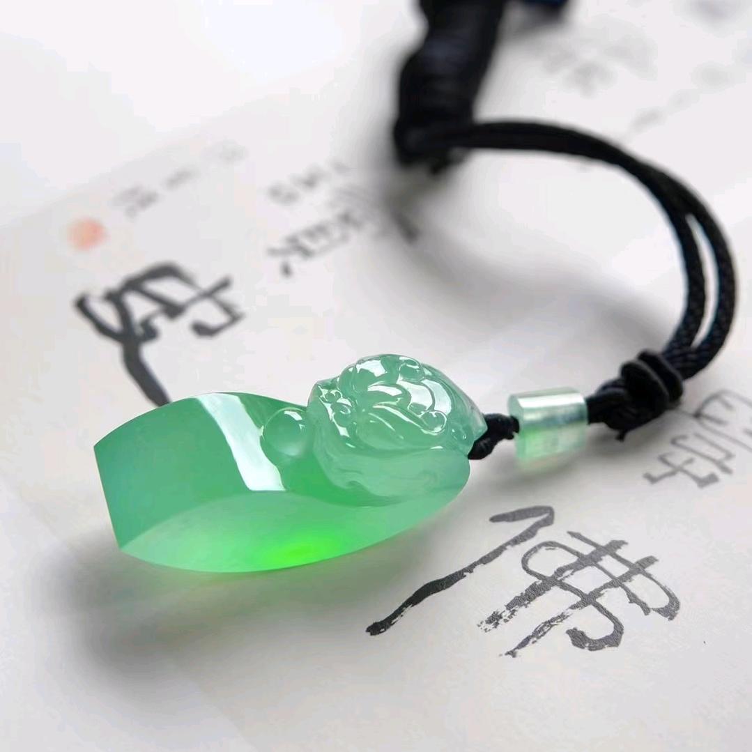 名玉满堂翡翠珠宝