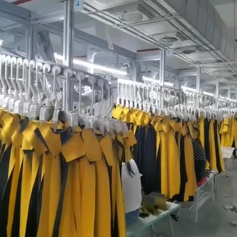 雨特服装商行