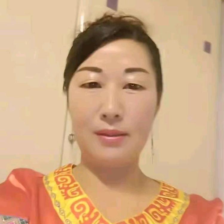 巴山大峡谷兰幺妹花鼓演艺