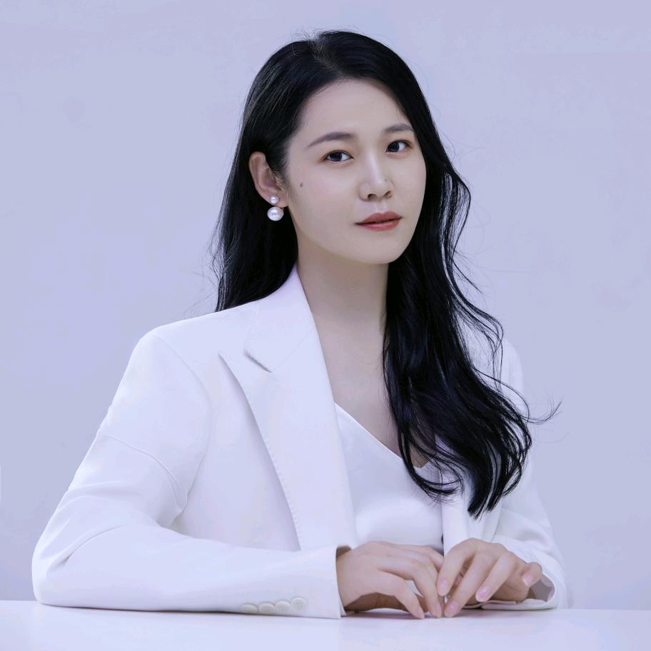 聊城艾慕美学化妆美甲培训
