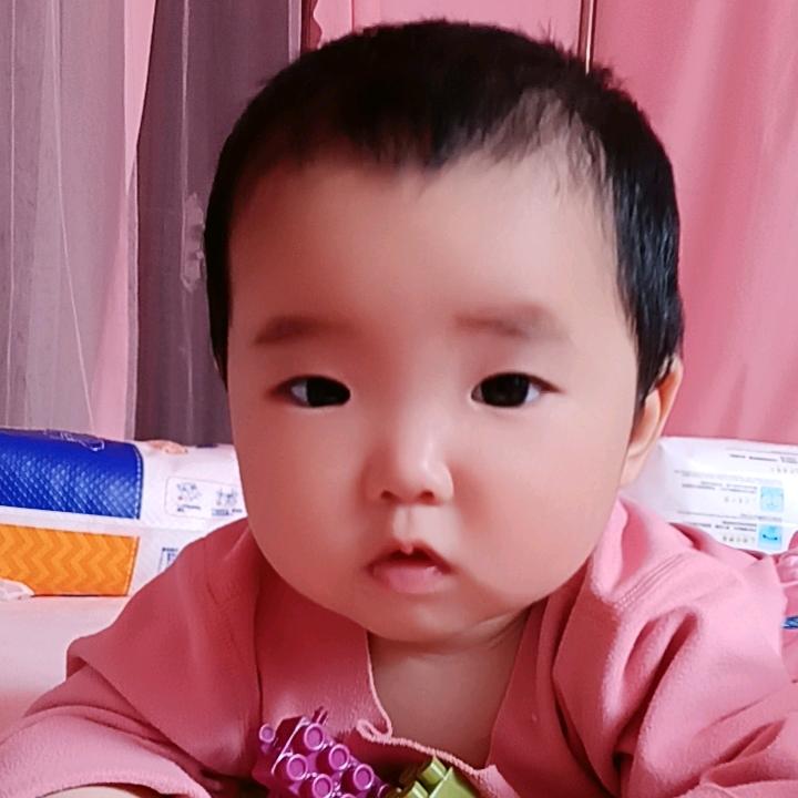 佳佳欣