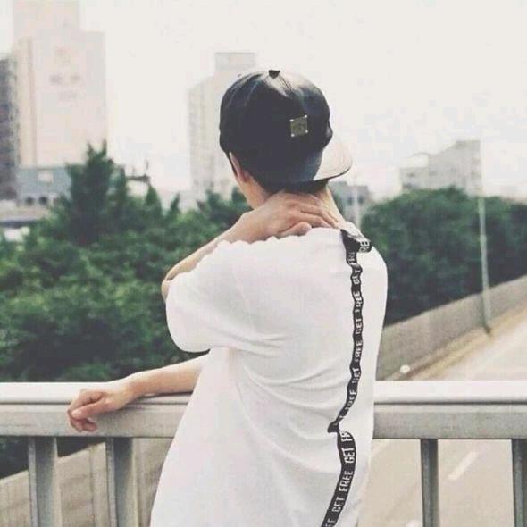 隔壁老黄先生