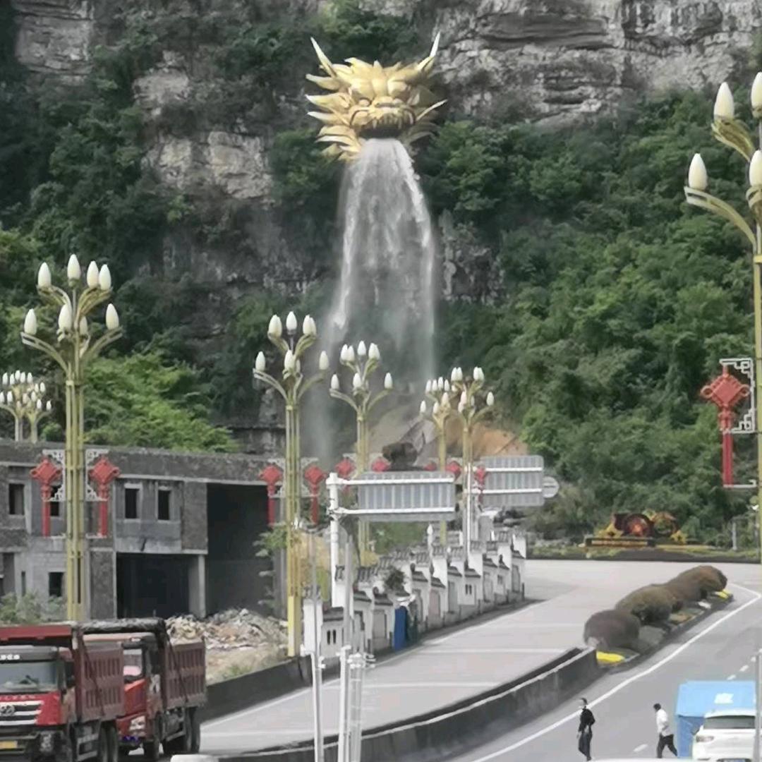 乐平新农贸市场内