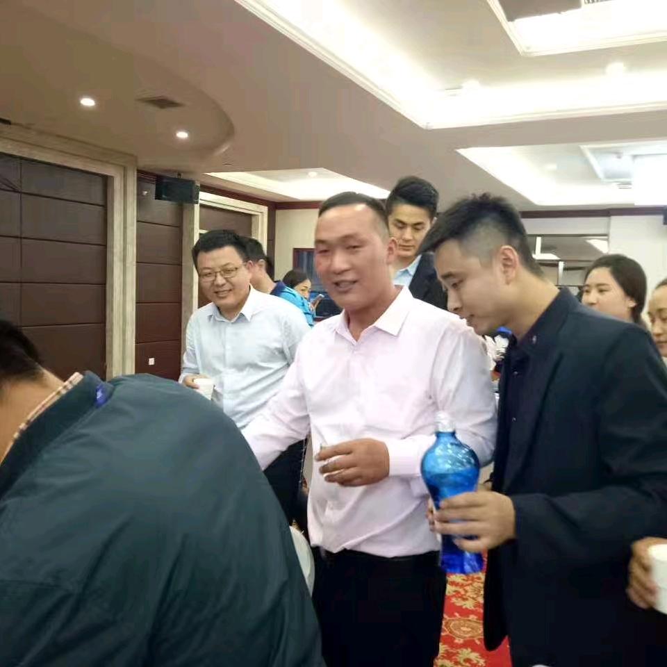 临渭区渭辉商行