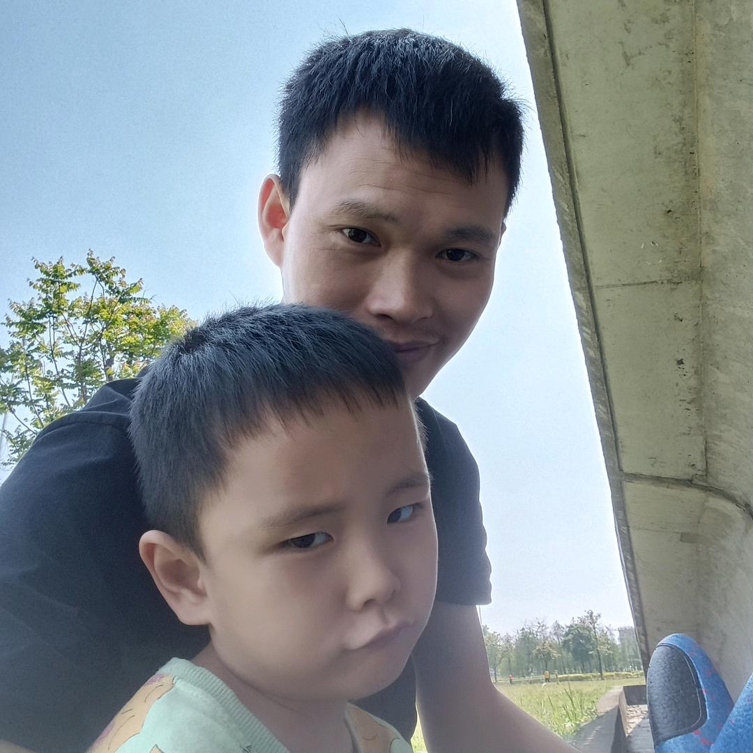 低调的‘负豪’