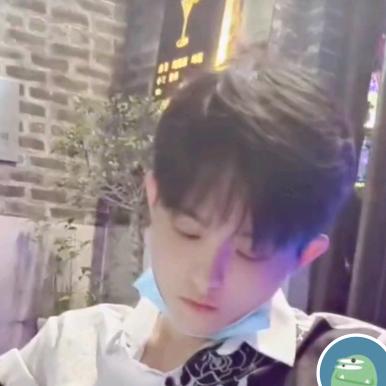 小其（赫本美图酒吧）