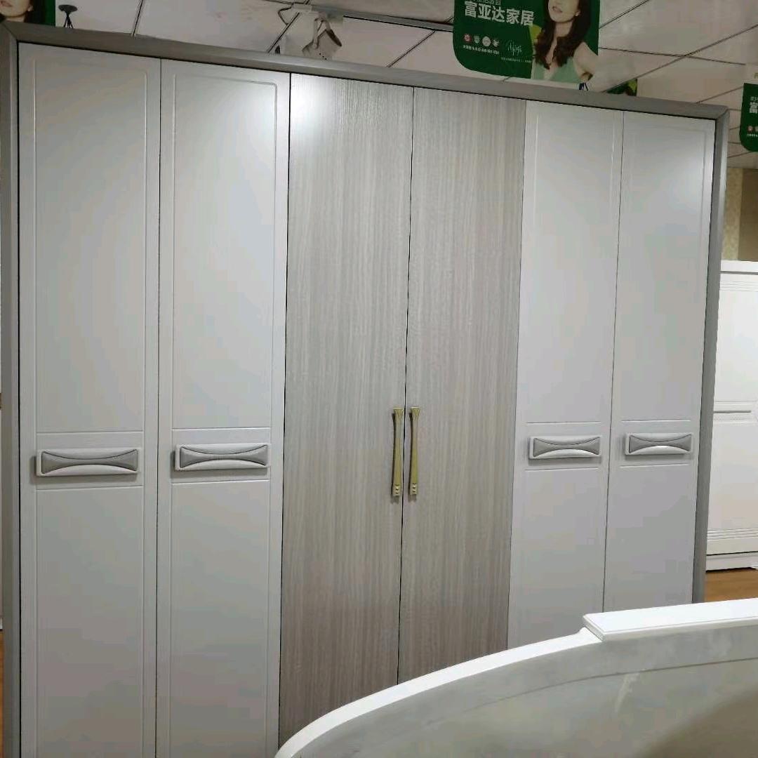 玄马街道成都家具，富亚达艺木缘实木家具批