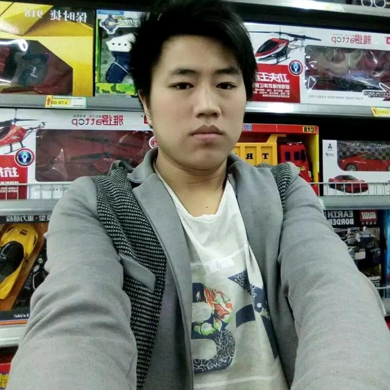 小丑丑886