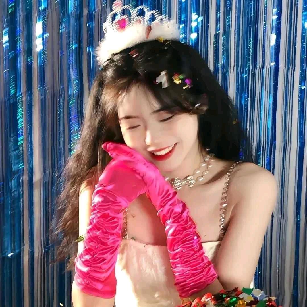 不落江南雪💫头像