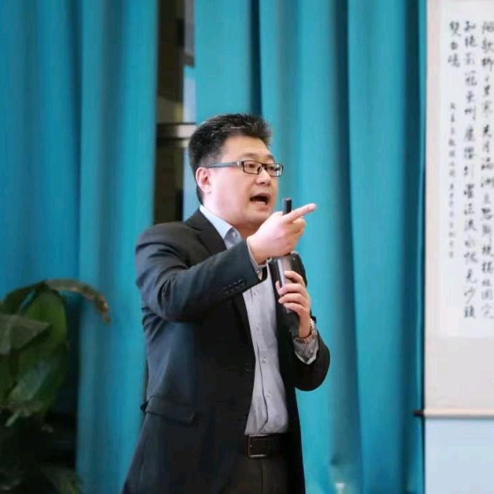 梁政家庭教育