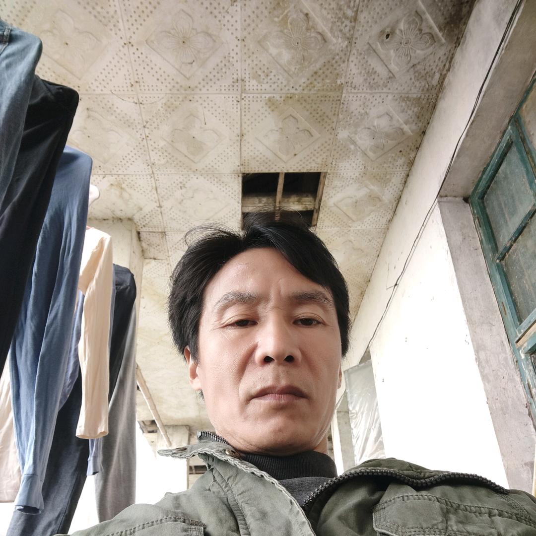 杨军