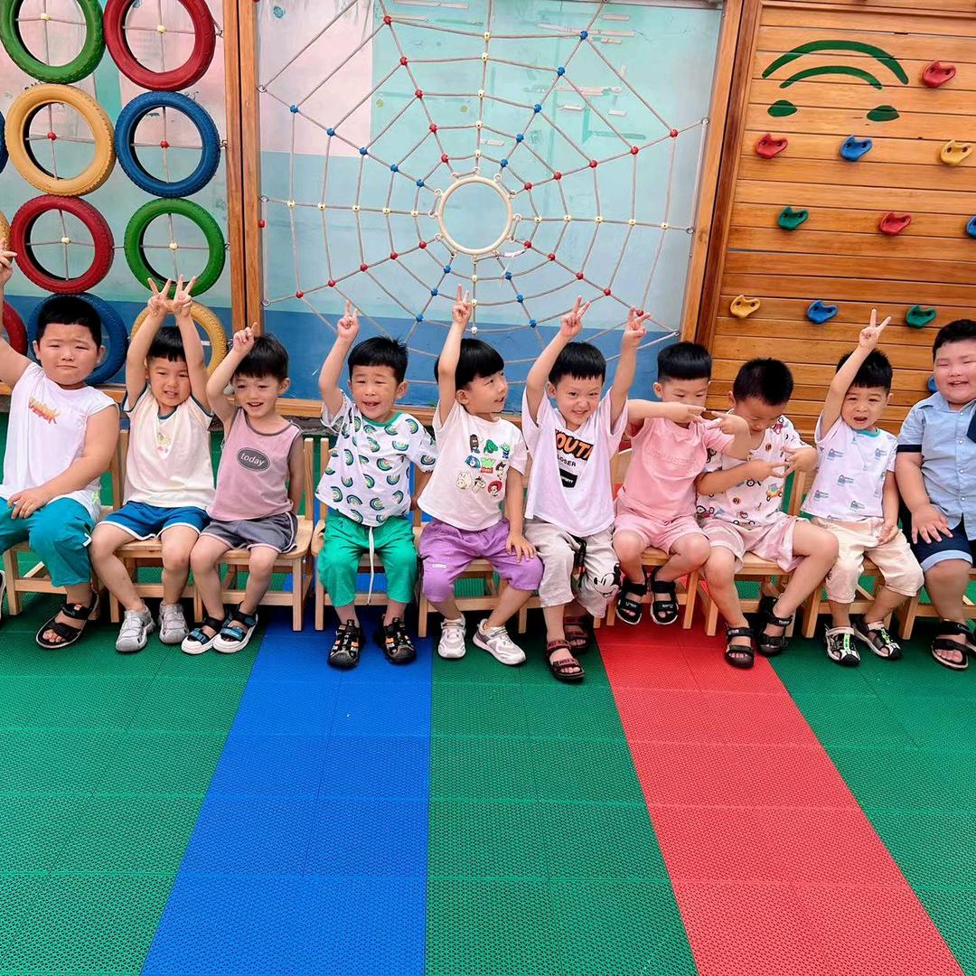 真源大风车幼儿园