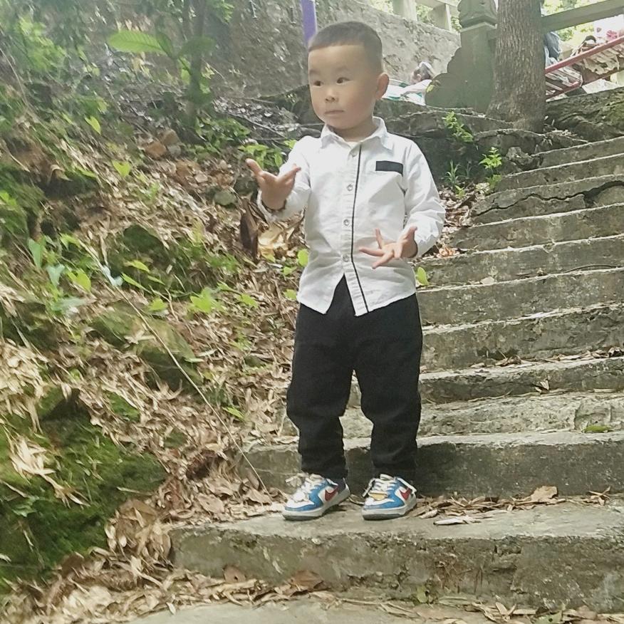 欢乐弟弟哥哥
