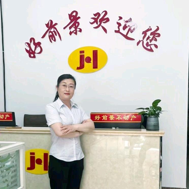 伟伟一笑