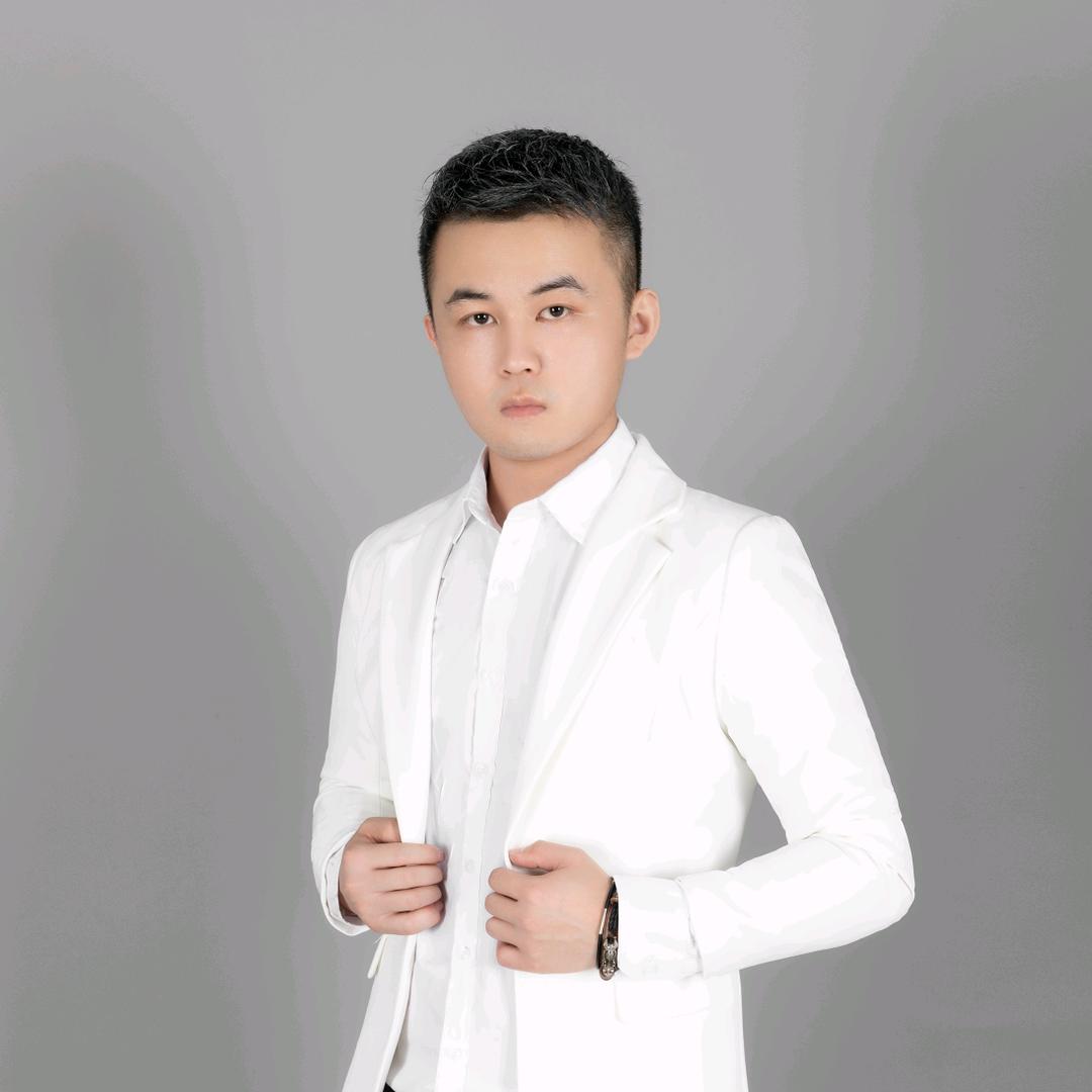 武汉显赫发型私人订制