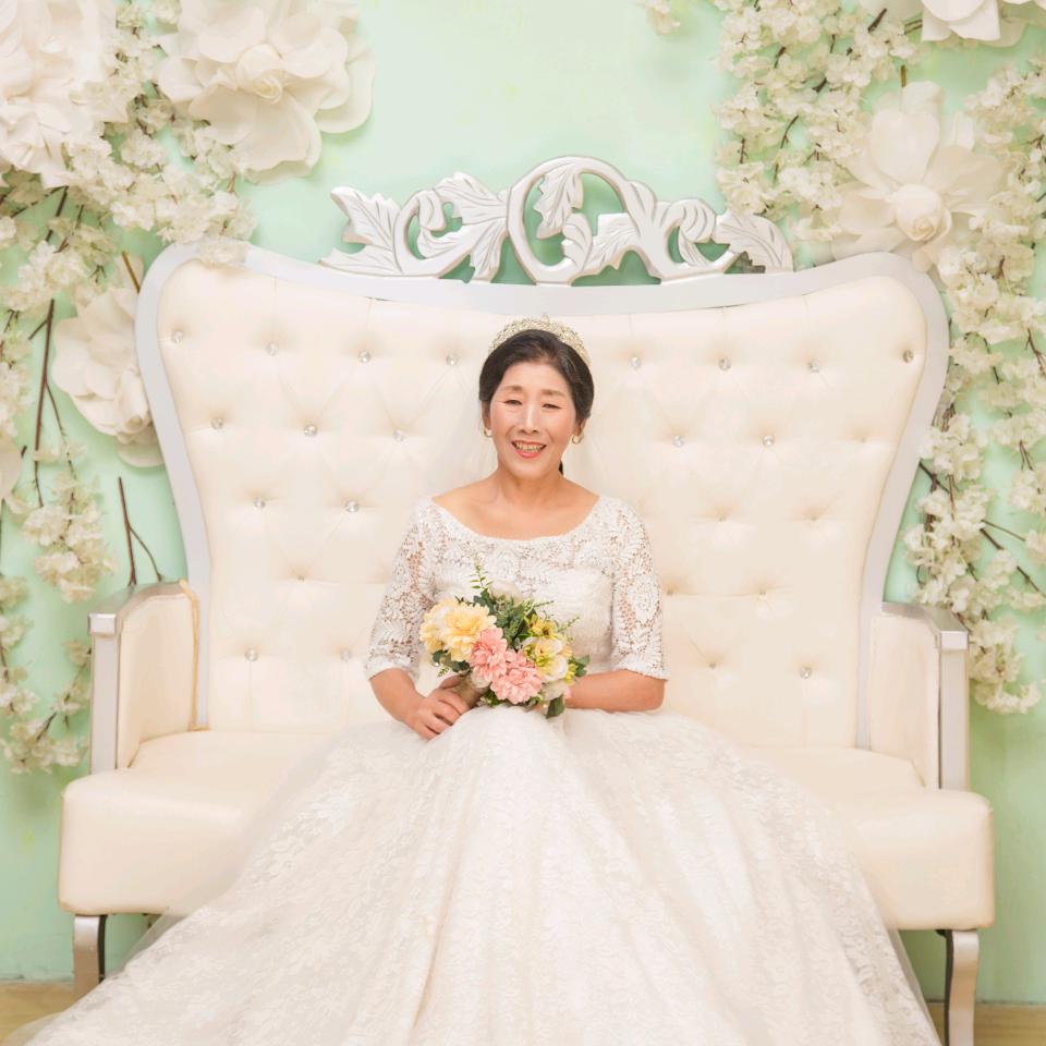 彭二姐樱桃采摘新瑞庄园