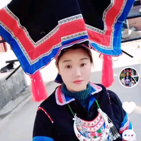 红果果🌺(´｡✪ω✪｡｀)🌺
