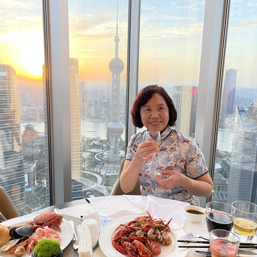 退休老师刘阿姨