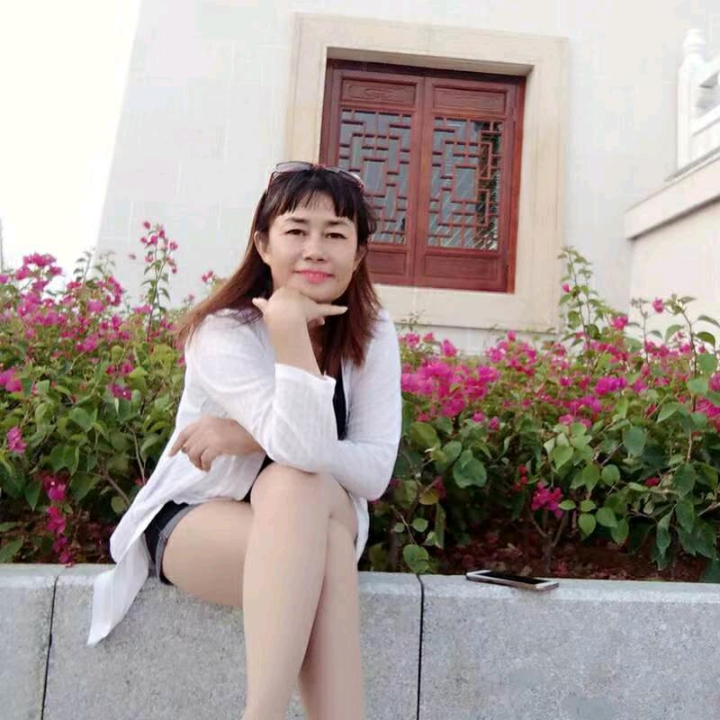 何雨荷