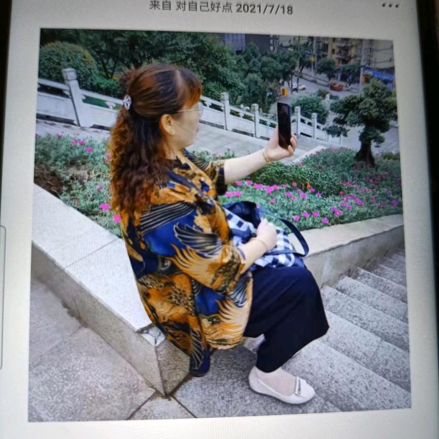 禄市唐姐手工爱好挑战22米清明上河图