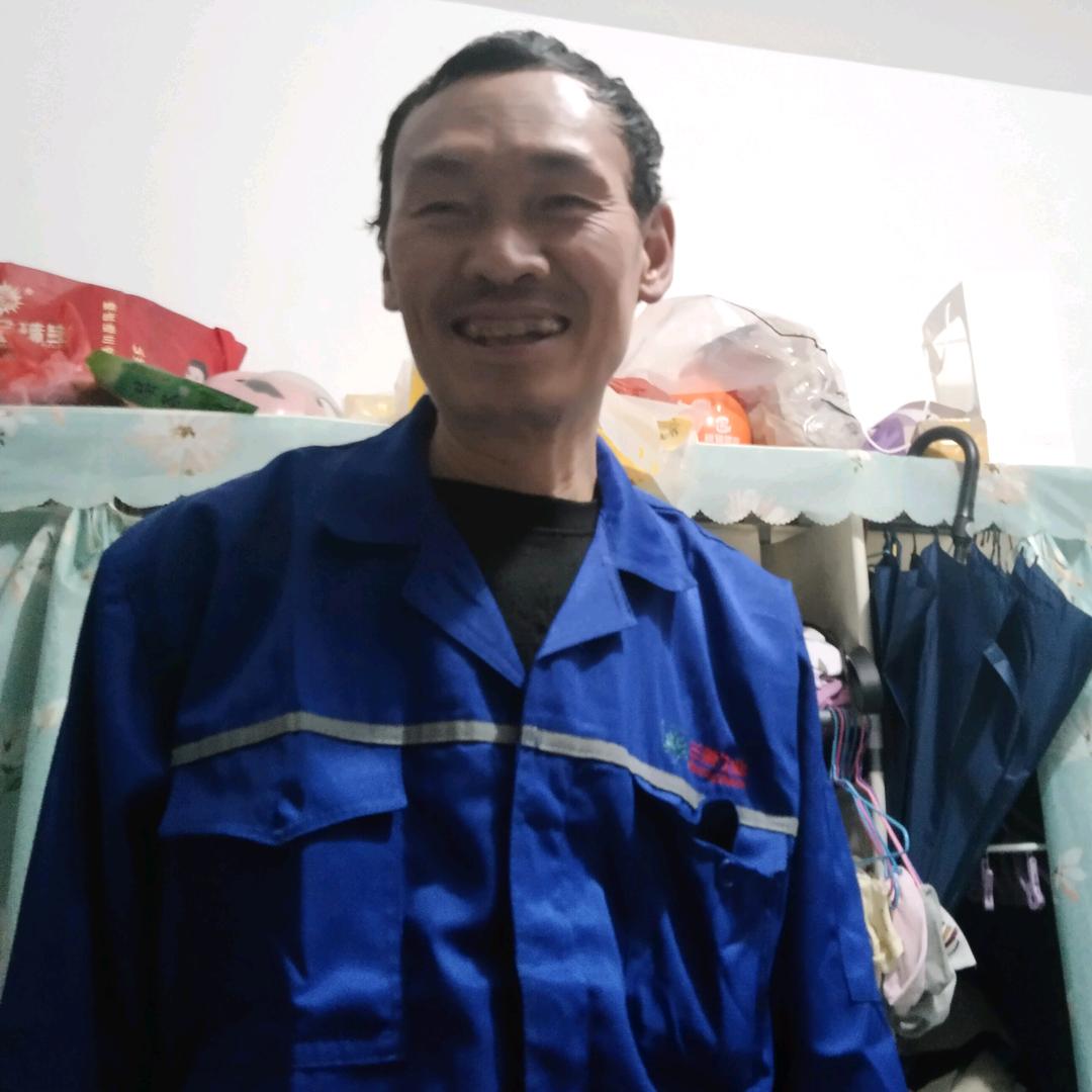 黄国端