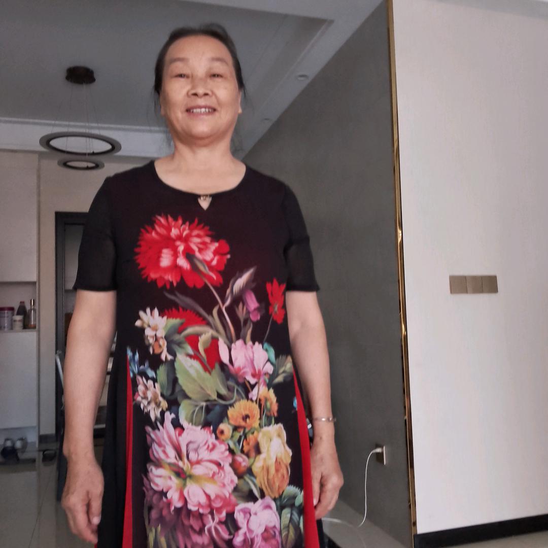 范婆婆的迷之微笑