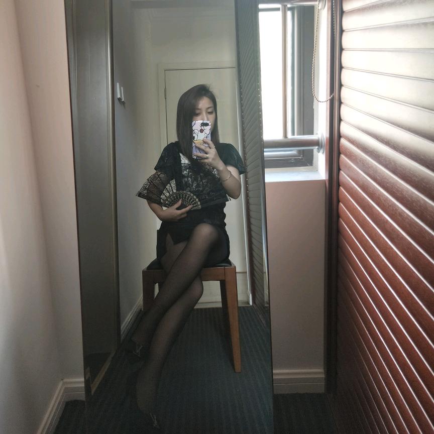 琉璃苣小倩倩