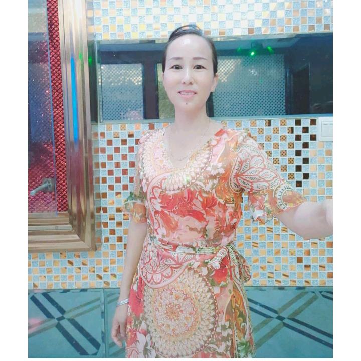 杨三三