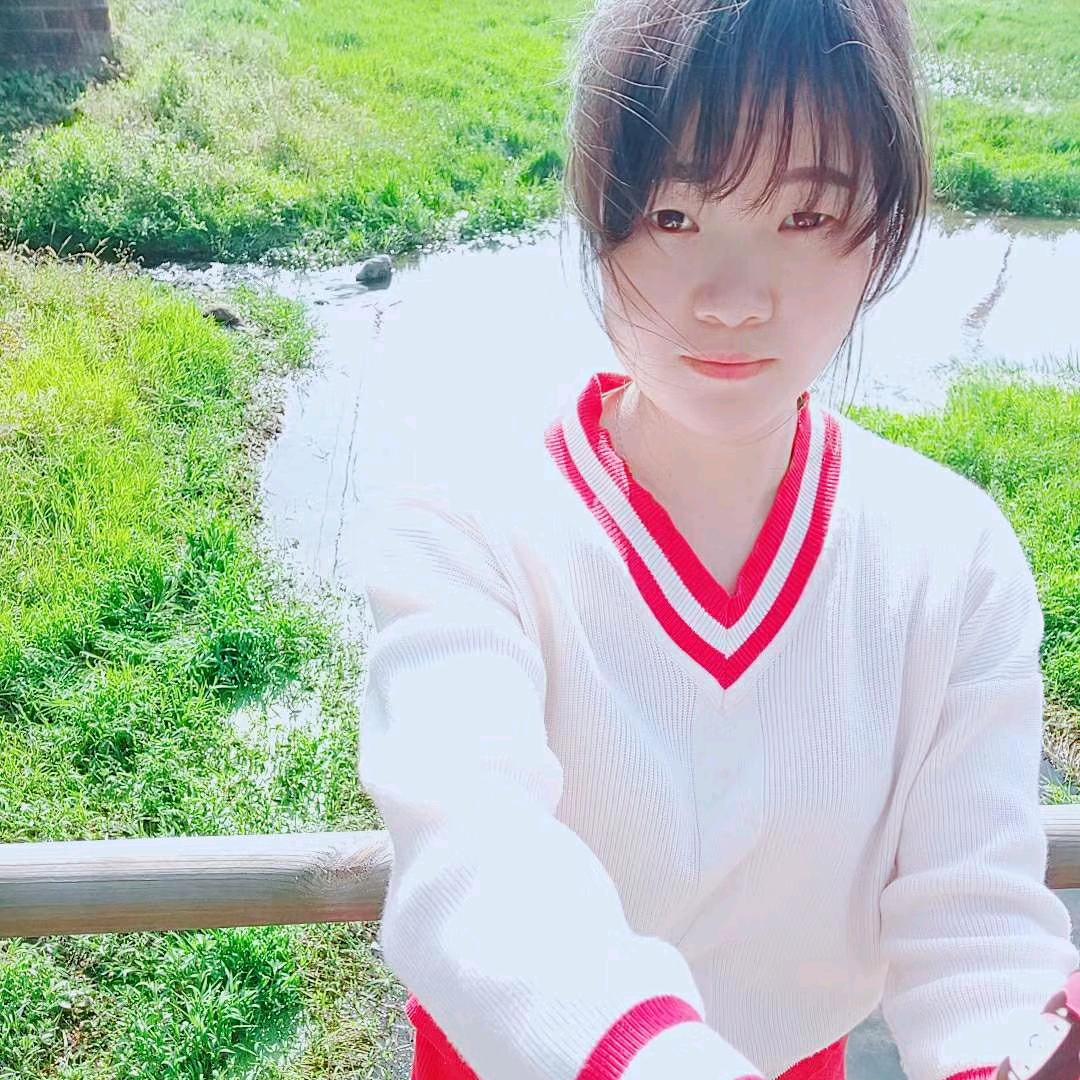 不及眉间朱砂尽