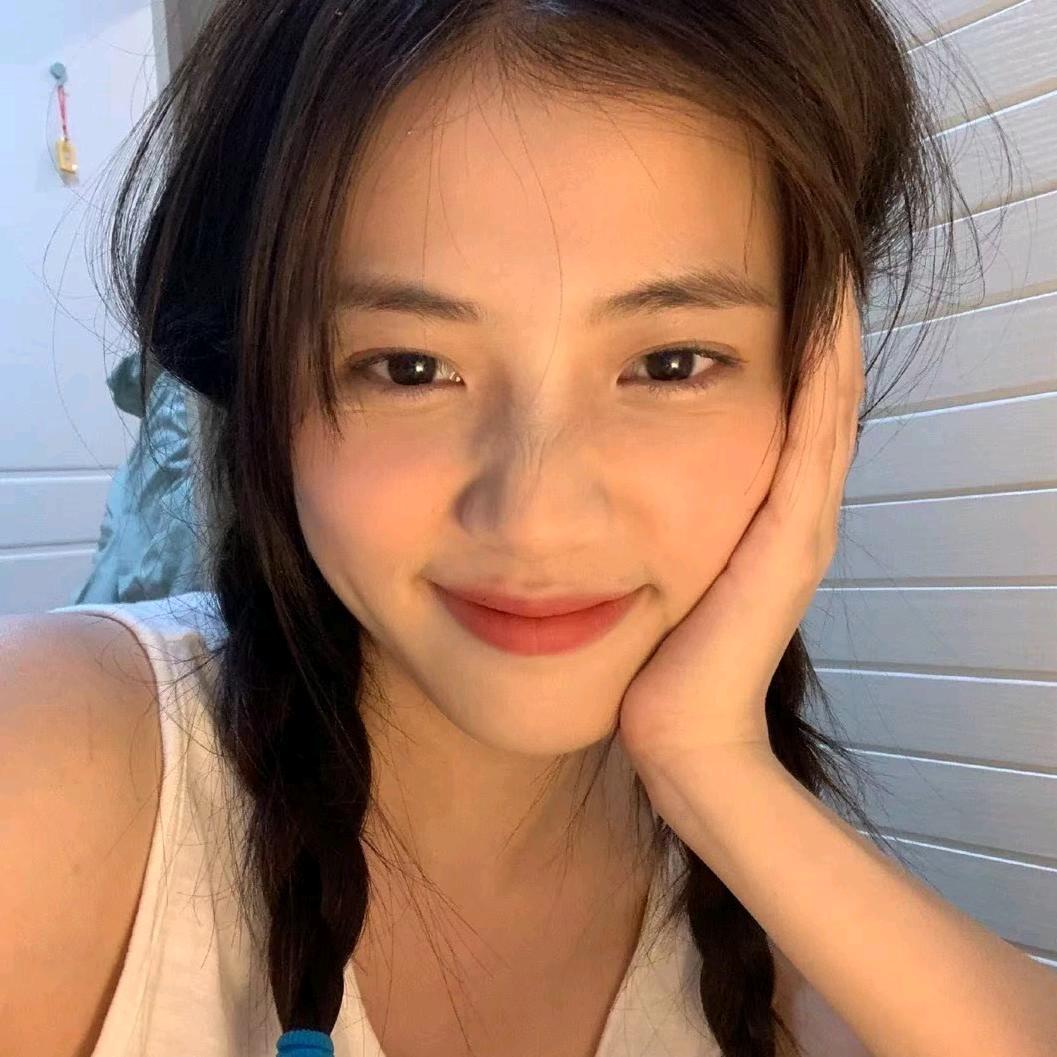 双下巴美少女