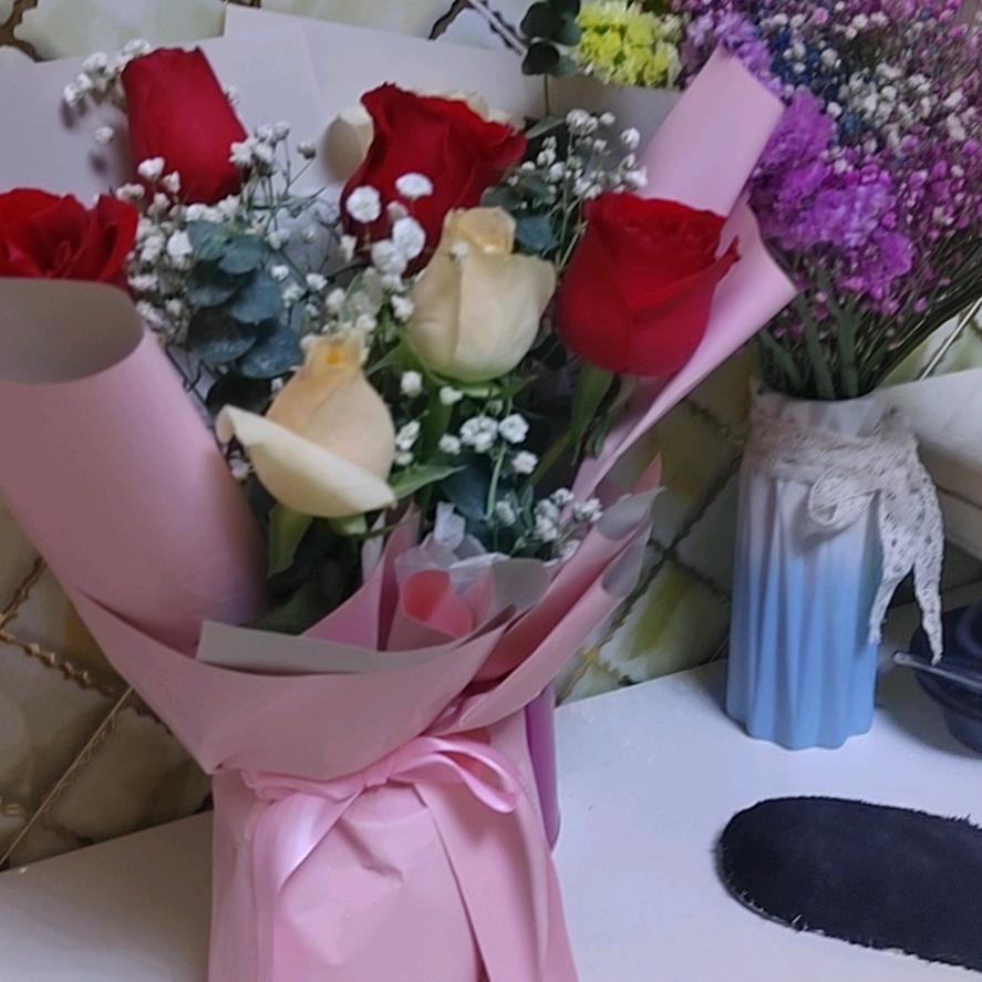 红红幺妹🧚‍♀️