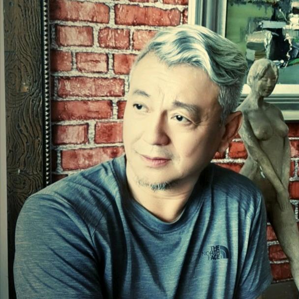 （辉同学）也姓张