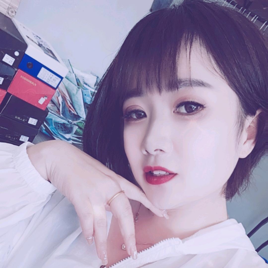 金朗女装男装集合店