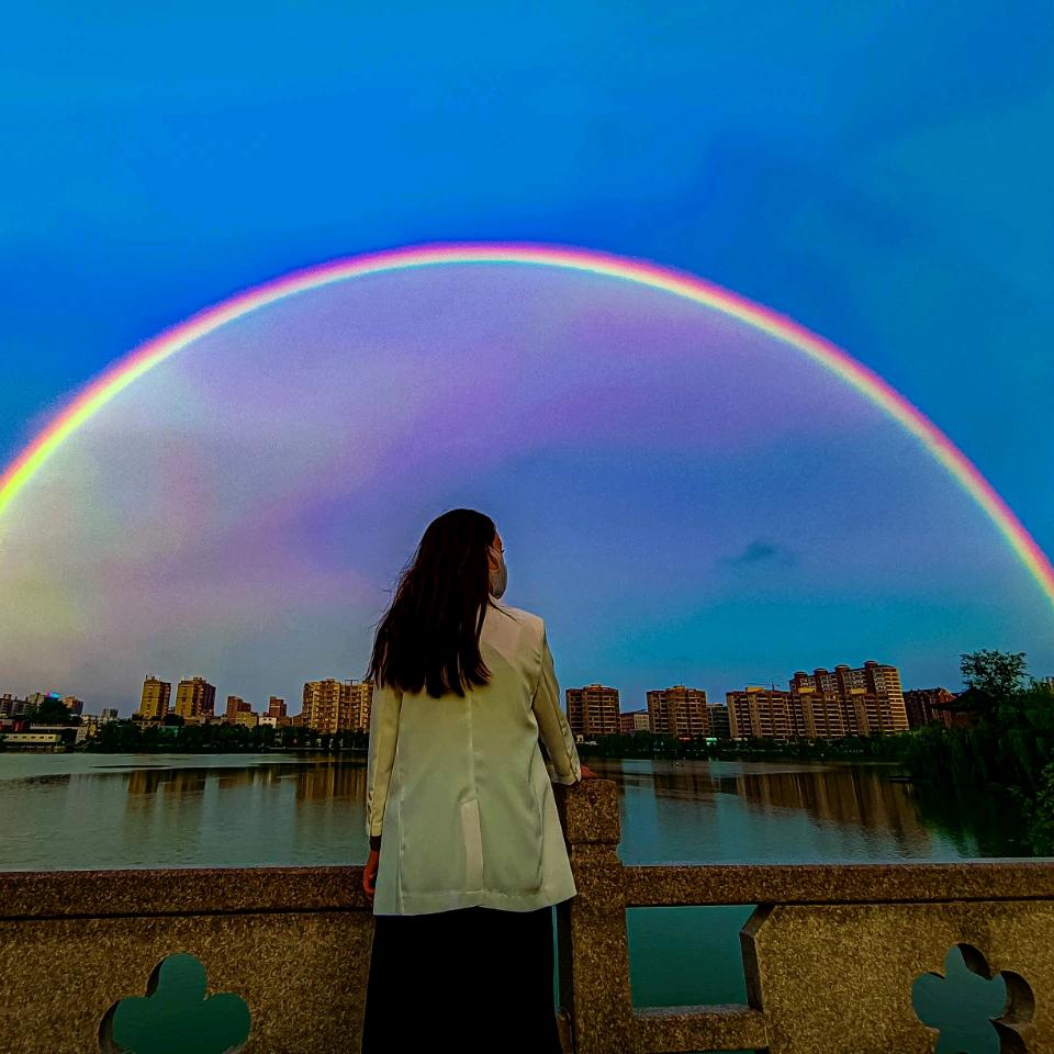 郑郑